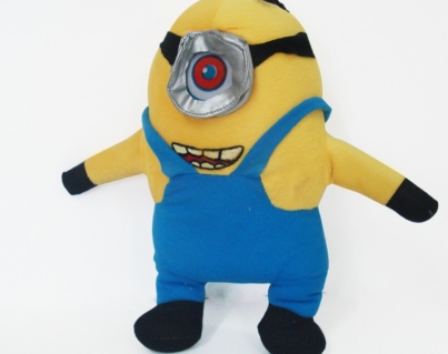 minion-800x1000